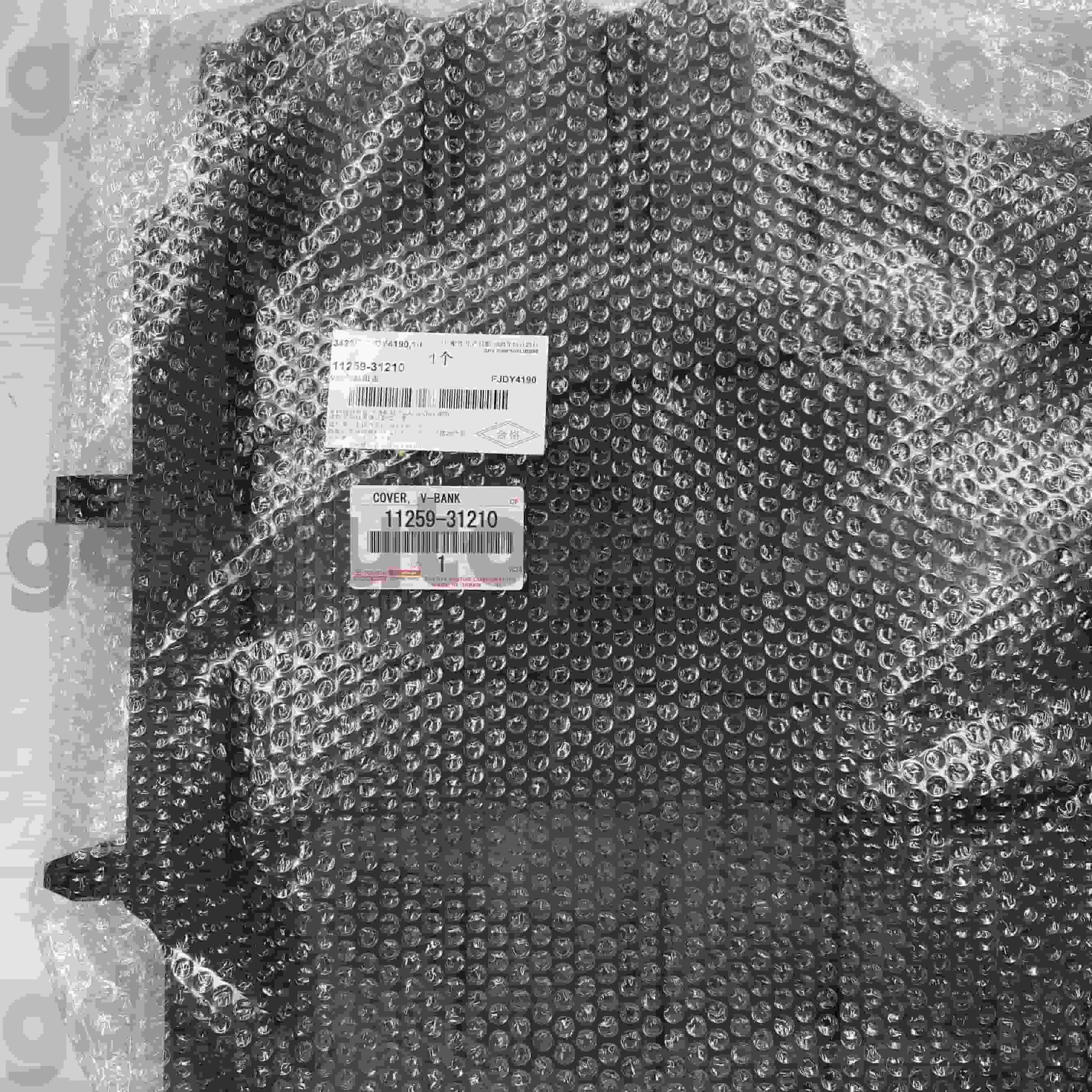 11259-31210 LAND CRUISER Chassis အတွက် Toyota စစ်မှန်သော အစိတ်အပိုင်းများ အင်ဂျင်ကာဗာ NO.GRJ200